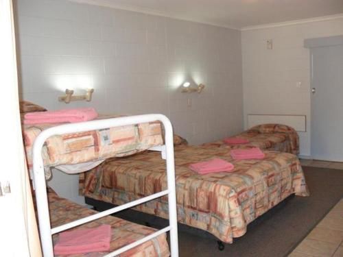 Eldorado Motor Inn Теннант-Крик Экстерьер фото